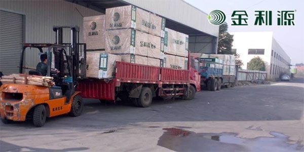 装货图.jpg 装货图.jpg